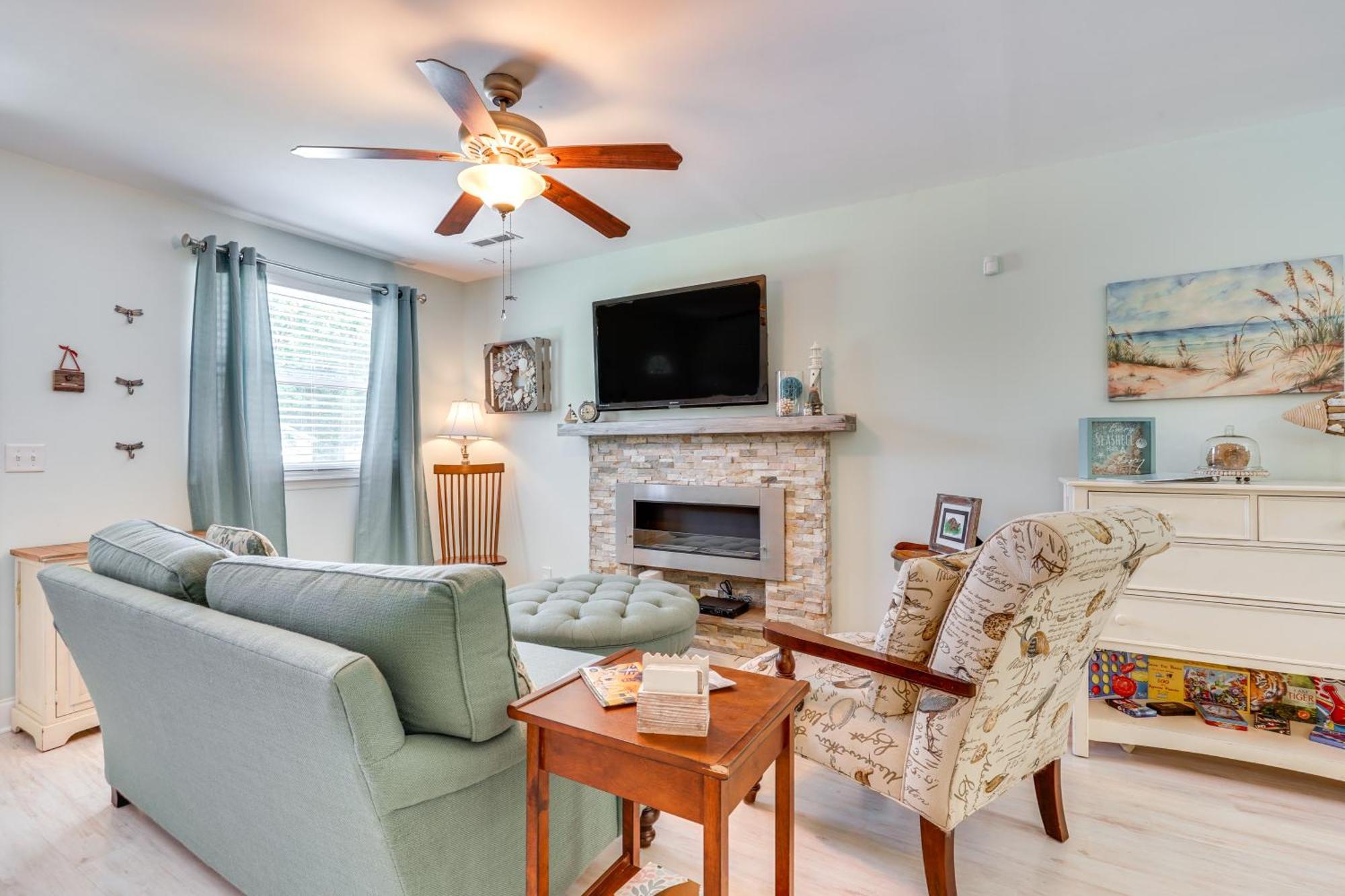 Cozy Escape With Patio And Grill *
